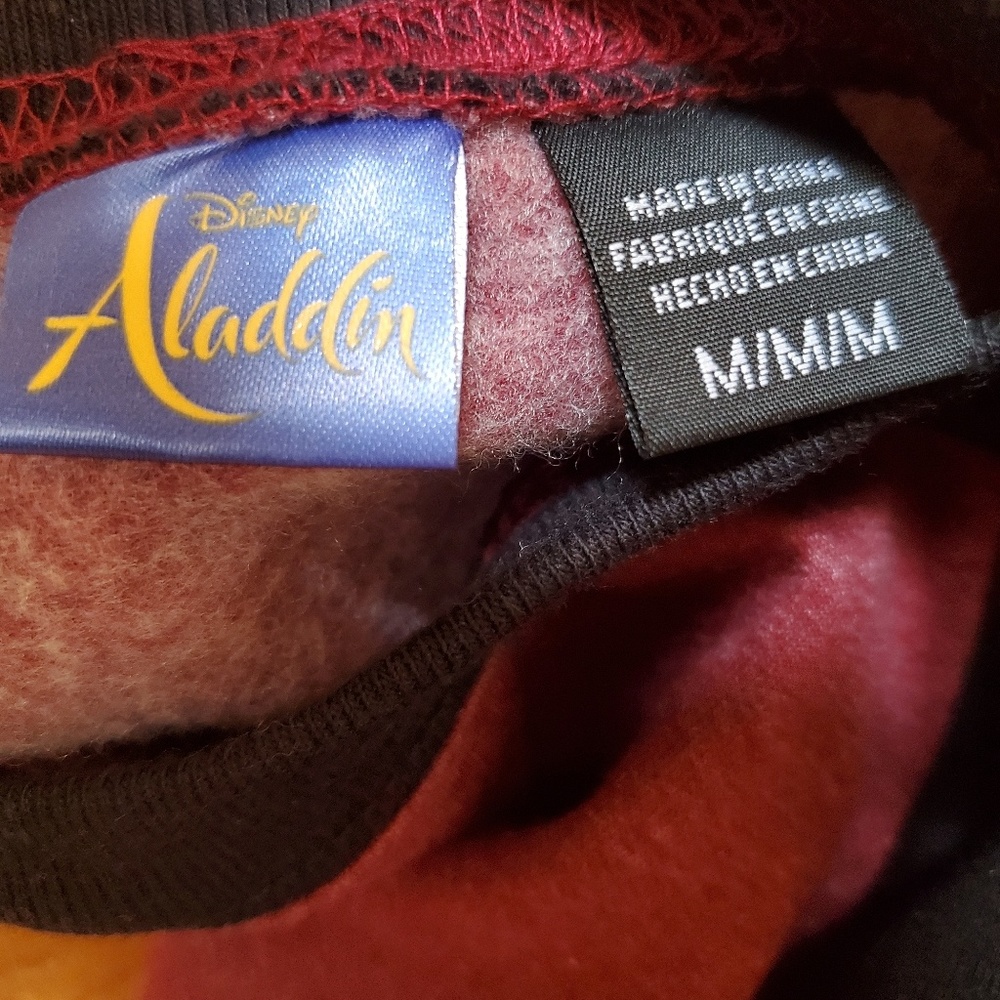 Disney's Aladdin Short sleeve Sweatshirt top - Picture 4 of 5